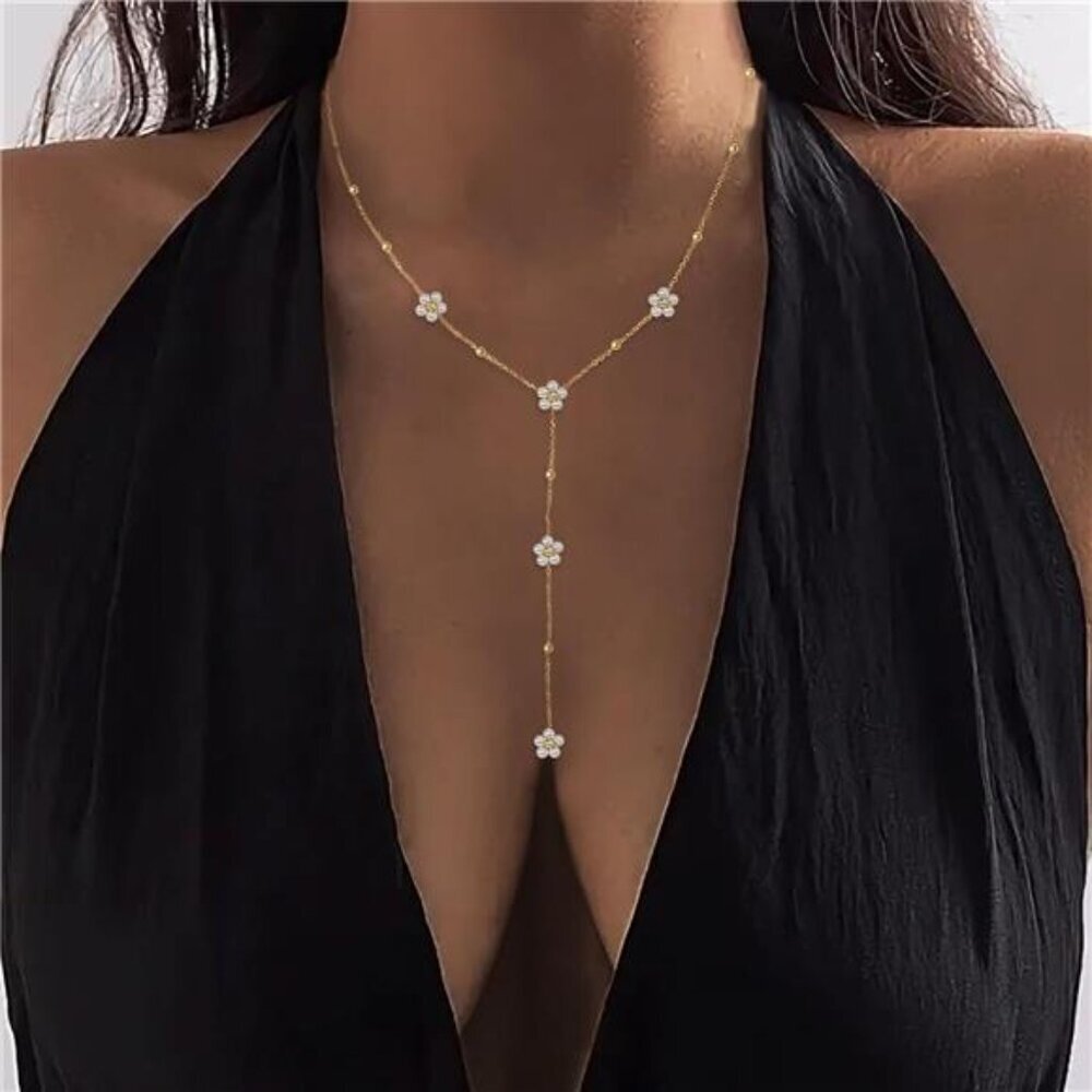 SmileBelle Pearl Necklaces for Women, Daisy Pearl Choker as Y Shaped Pearl - Picture 11 of 16